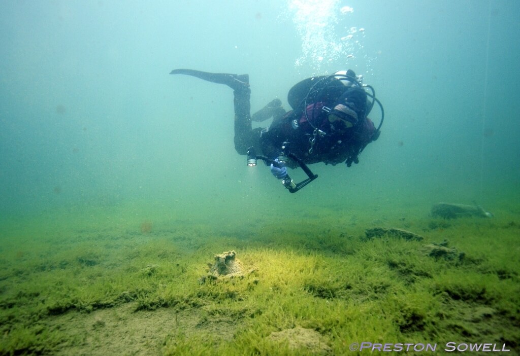 George Watson, former Craig Hospital spinal cord injury patient, scuba diving as he returns to the site of his accident three years after his injury