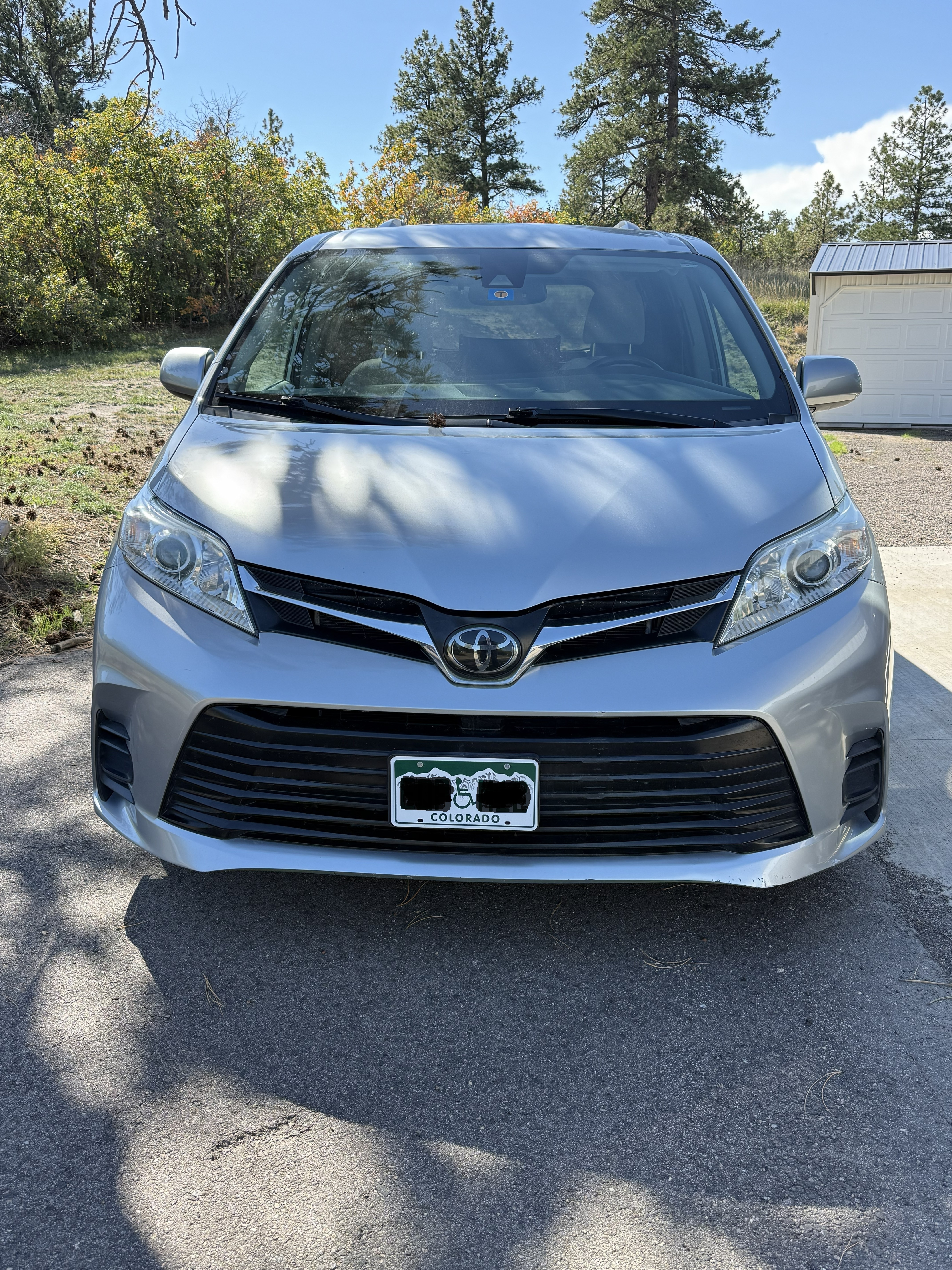 2020 Toyota Sienna LE Wheelchair Van