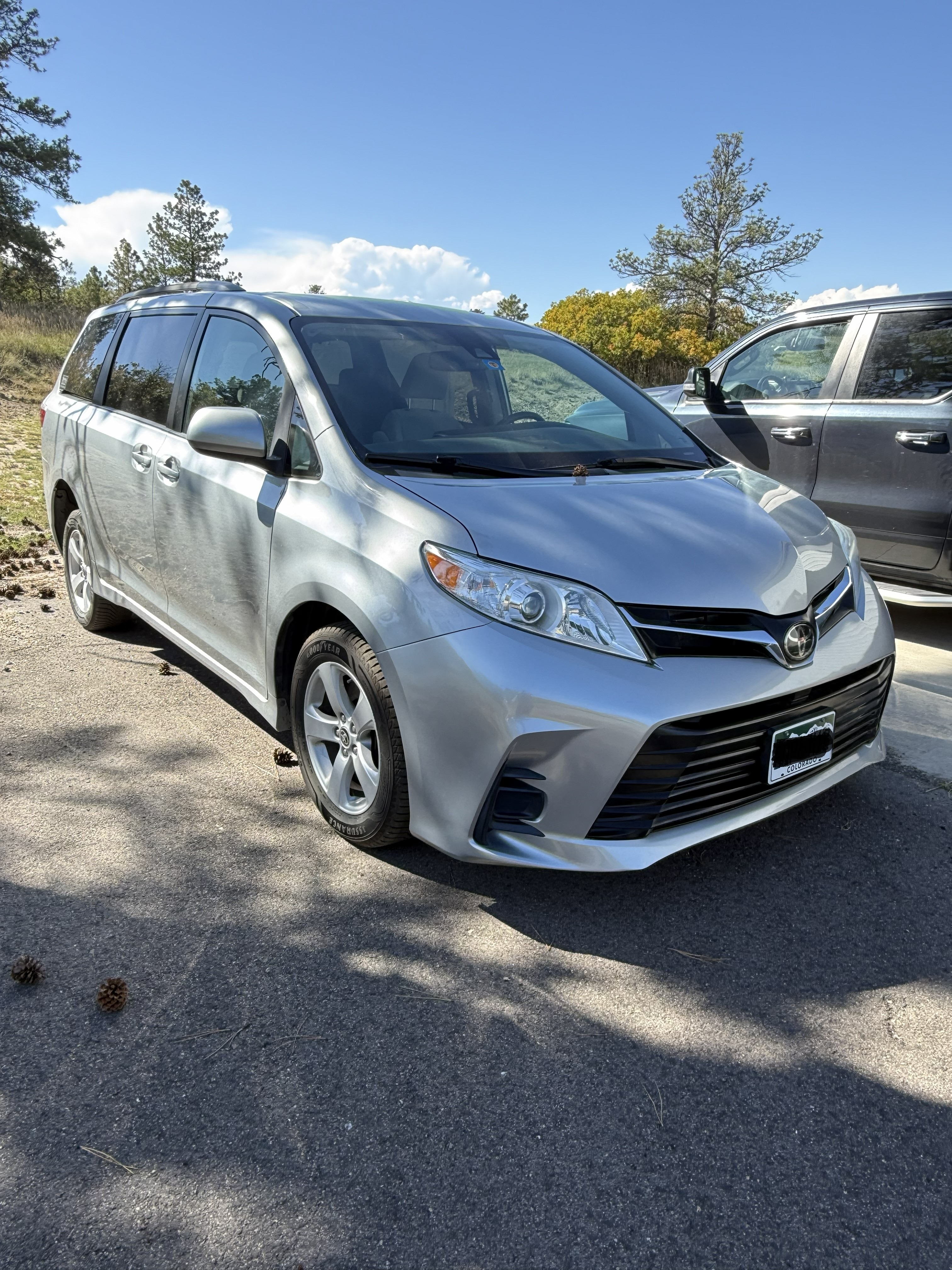 2020 Toyota Sienna LE Wheelchair Van