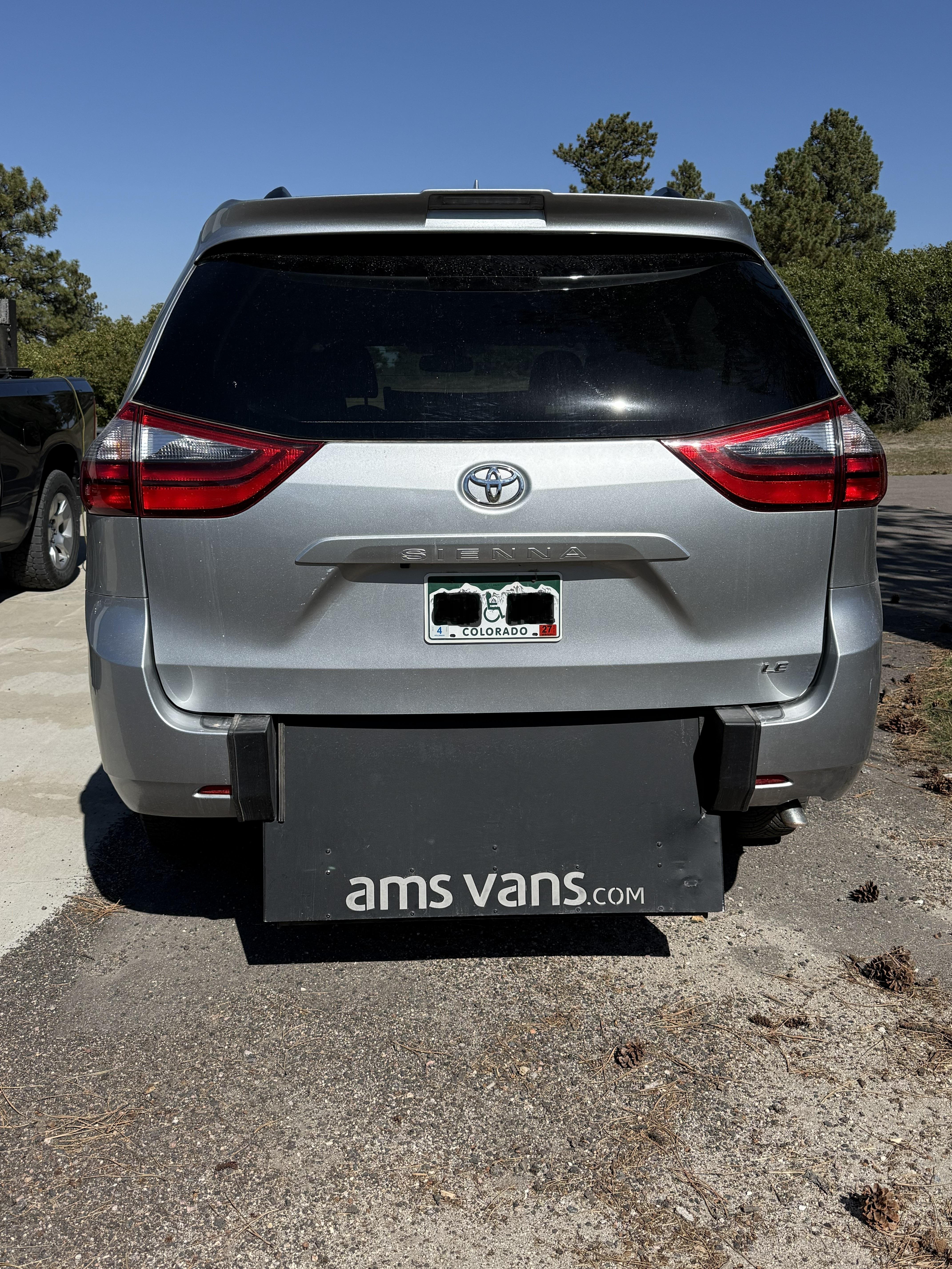 2020 Toyota Sienna LE Wheelchair Van