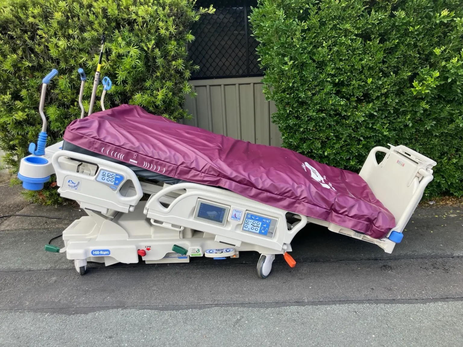 Hill-Rom Progressa P7500 Therapy Rotation P&V Pulmonary ICU Hospital Bed