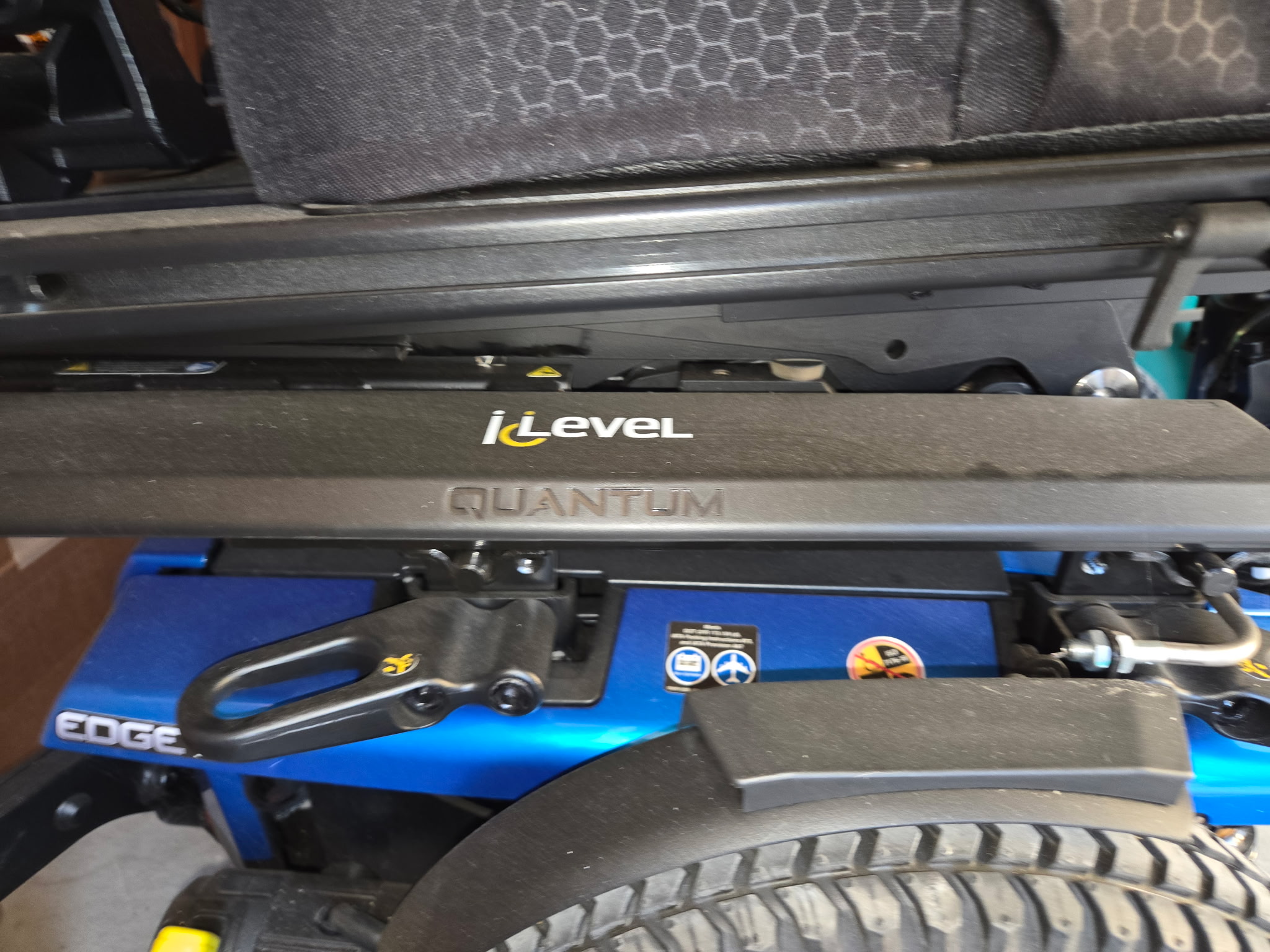 Quantum Q6 Edge 3 Power Wheelchair with iLevel Elevation